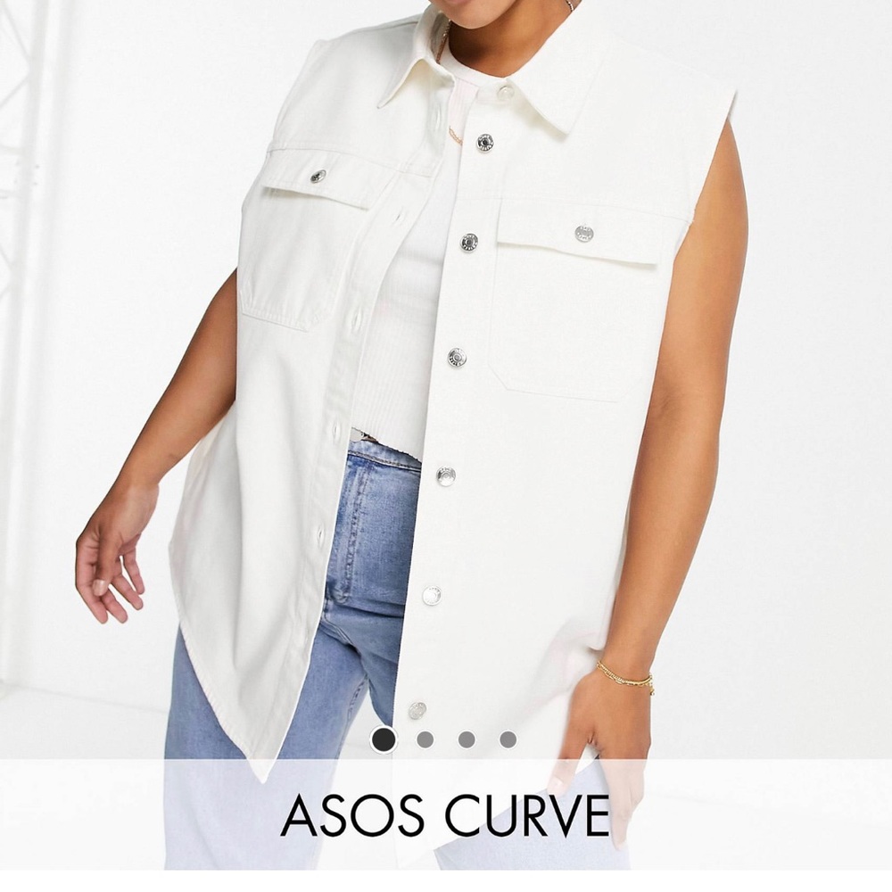 ASOS DESIGN CURVE SLEEVELESS DENIM JACKET